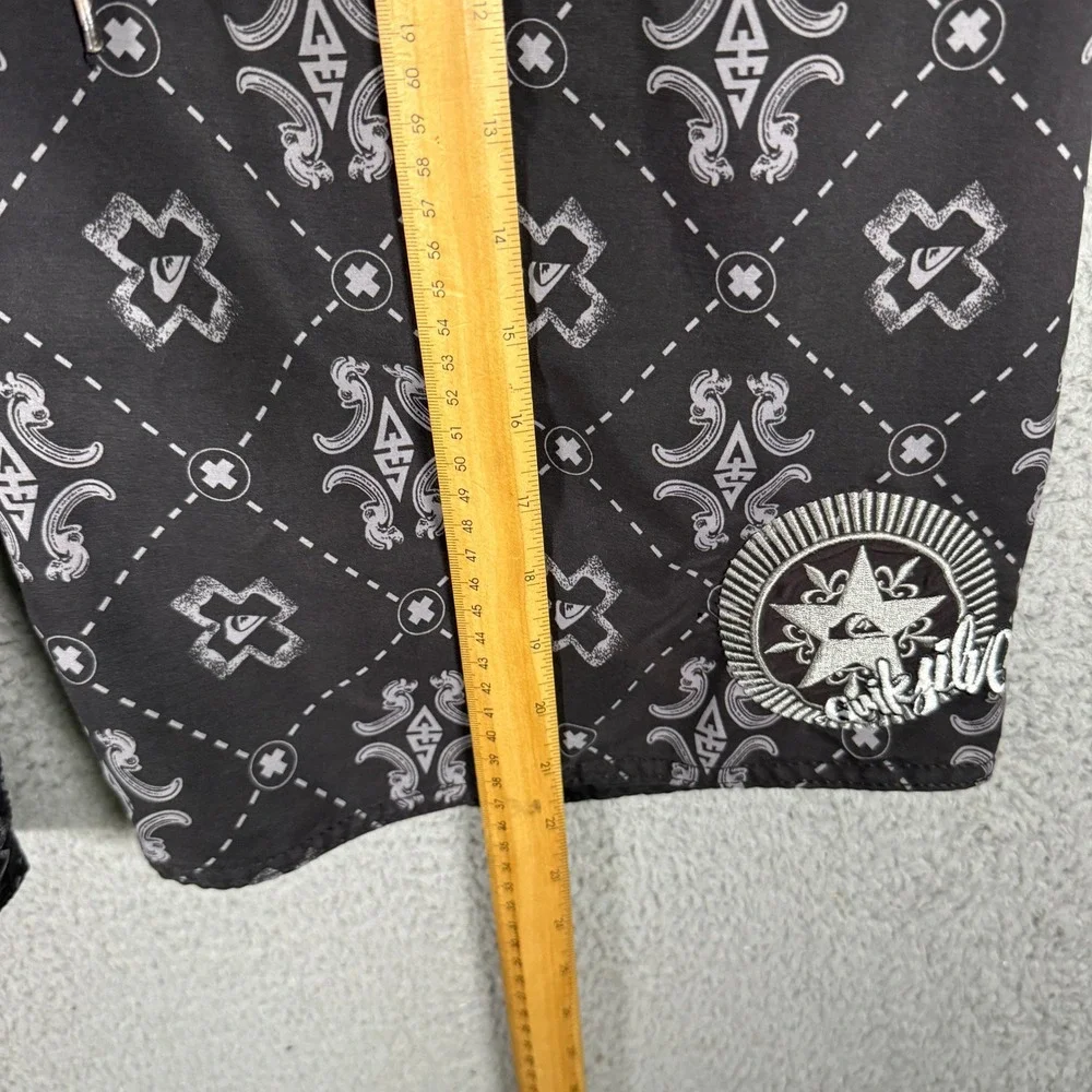 Quiksilver board shorts